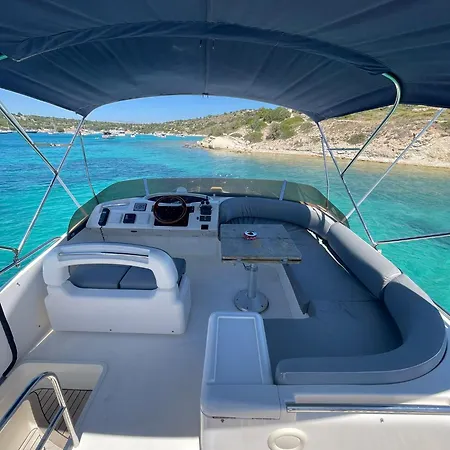 Lares Yachting