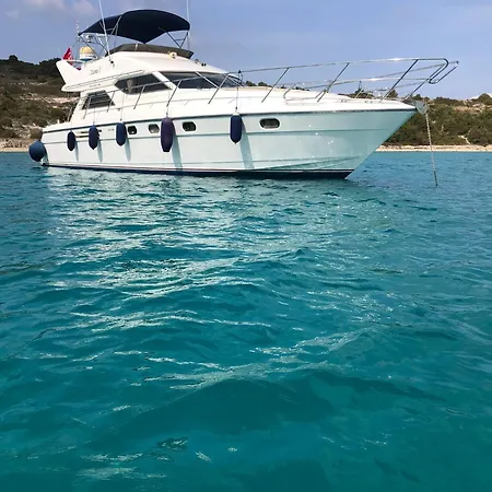 Botel Lares Yachting Dalyankoy (Aegean)